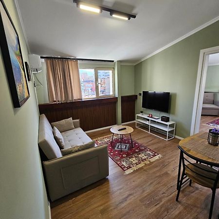 Vila Tafa Apartments Tirana Exteriör bild