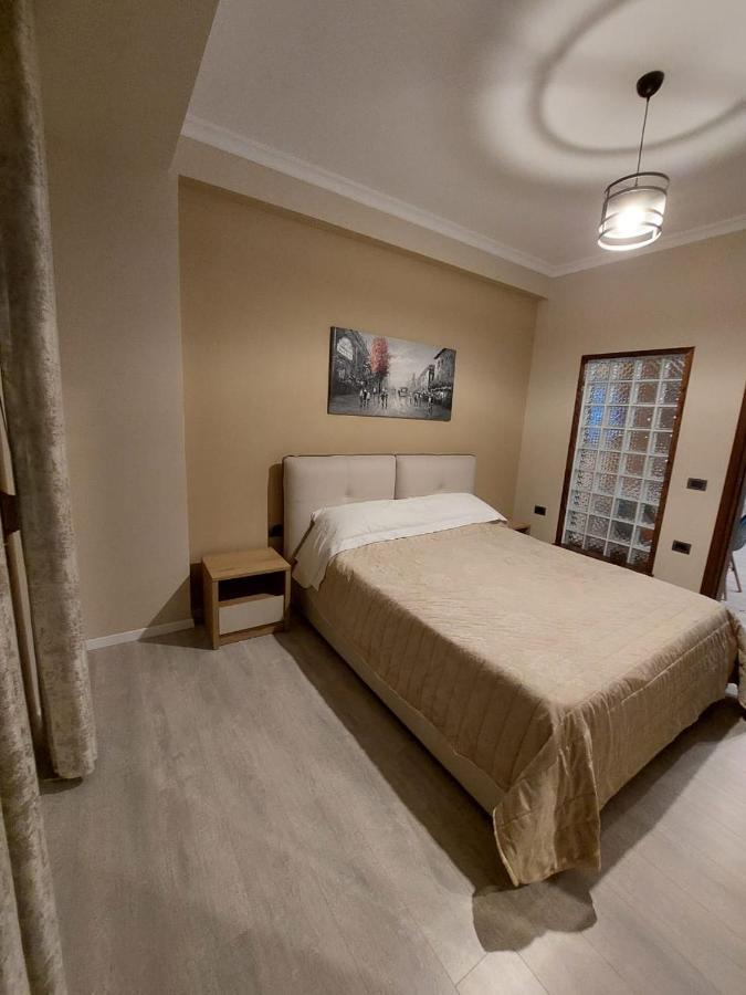 Vila Tafa Apartments Tirana Exteriör bild